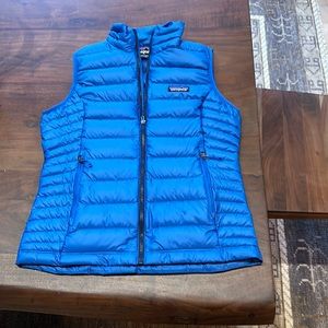 Patagonia size S vest
